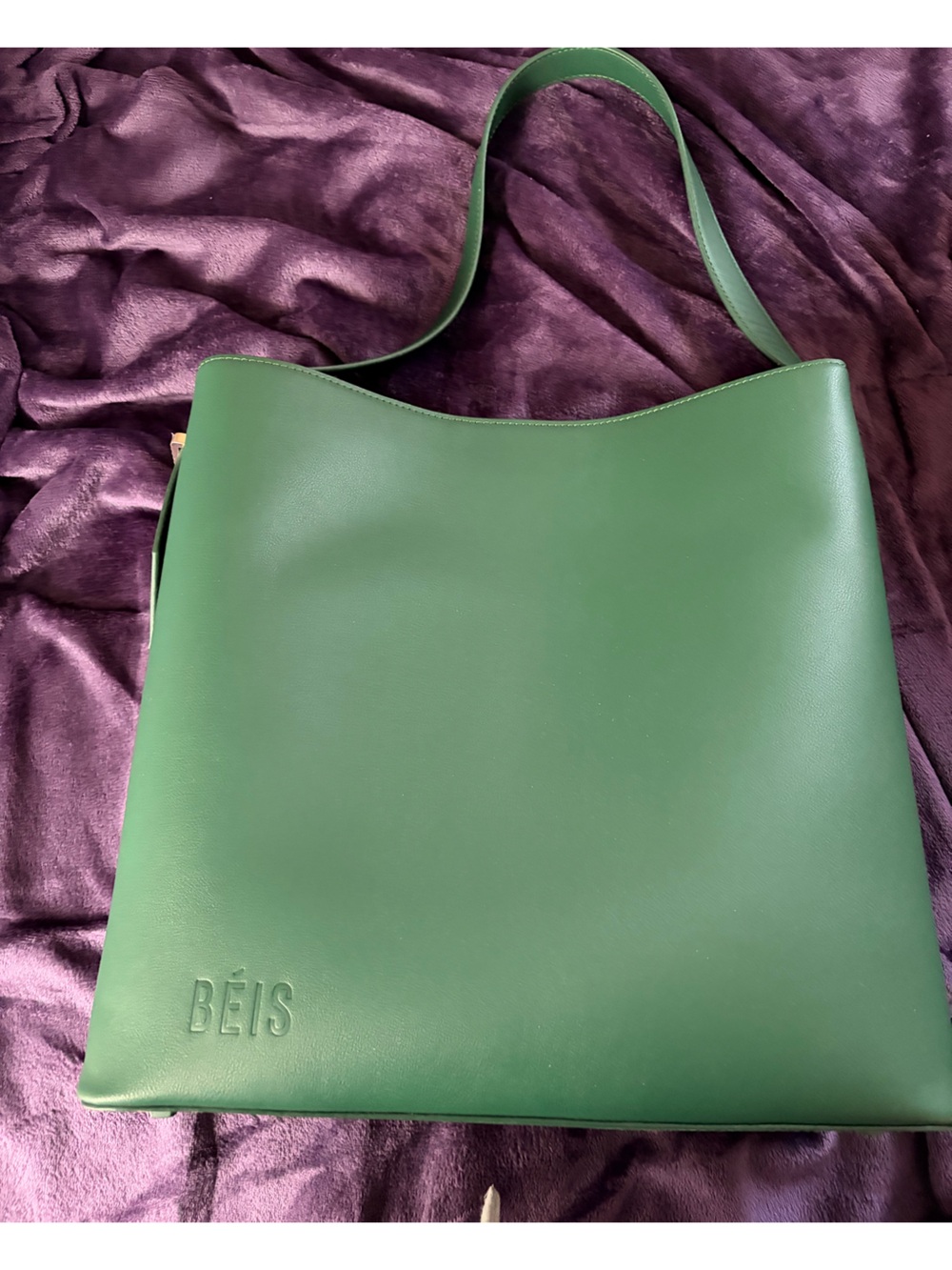 Beis X Wicked Tote in Wicked Green